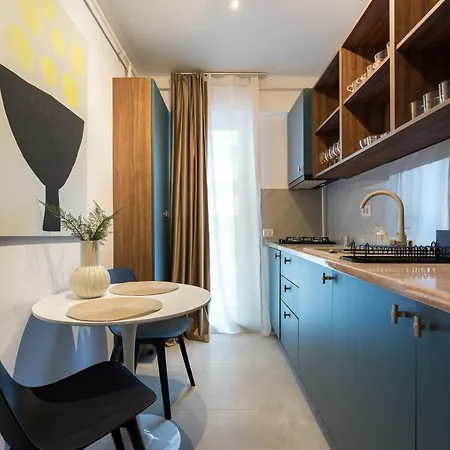 P19 Apartment *