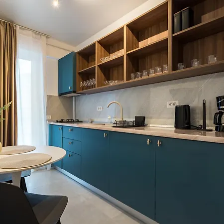 P19 Apartment *